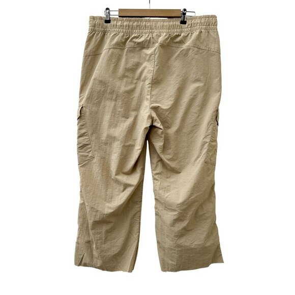Old Navy‎ Wide Leg Quicky Dry Elastic Khaki Cargo Cut-Off Pants Cropped Zip XL - Picture 2 of 15